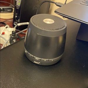 Meet your Posher, Robin